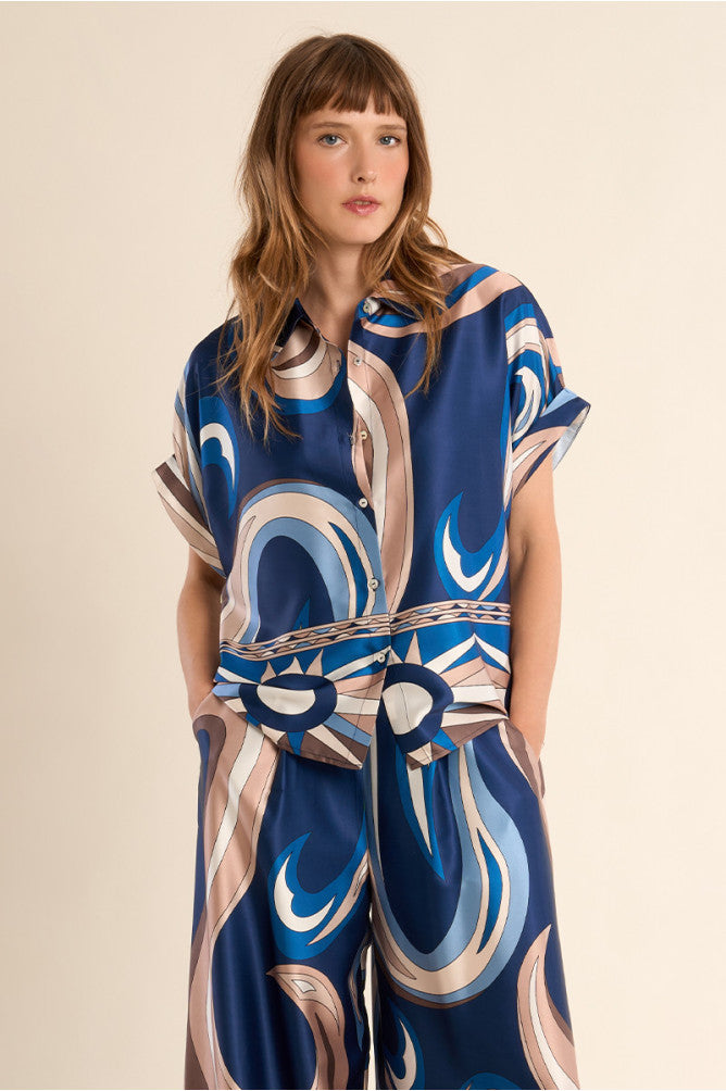 Short-sleeved blouse, satin effect