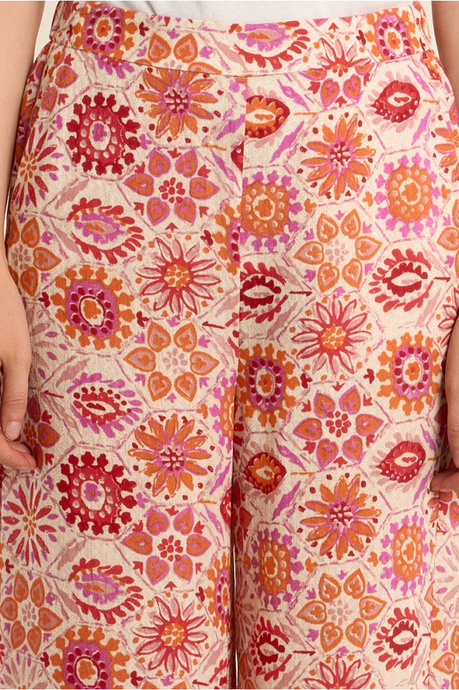 Wide printed pants
